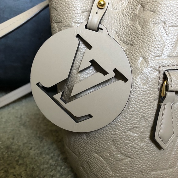 Limited Edition Louis Vuitton MONTSOURIS PM Backback - Picture 2 of 6